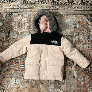 EUC The North Face Girls McMurdo Jacket Pink Goose Down Parka, size 3T